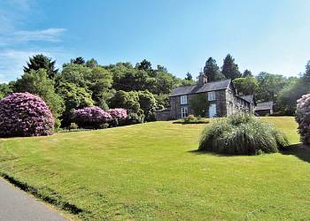 Aberdunant Country Park