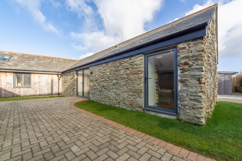 Self Catering Cottage Holidays at Hunter's Barn