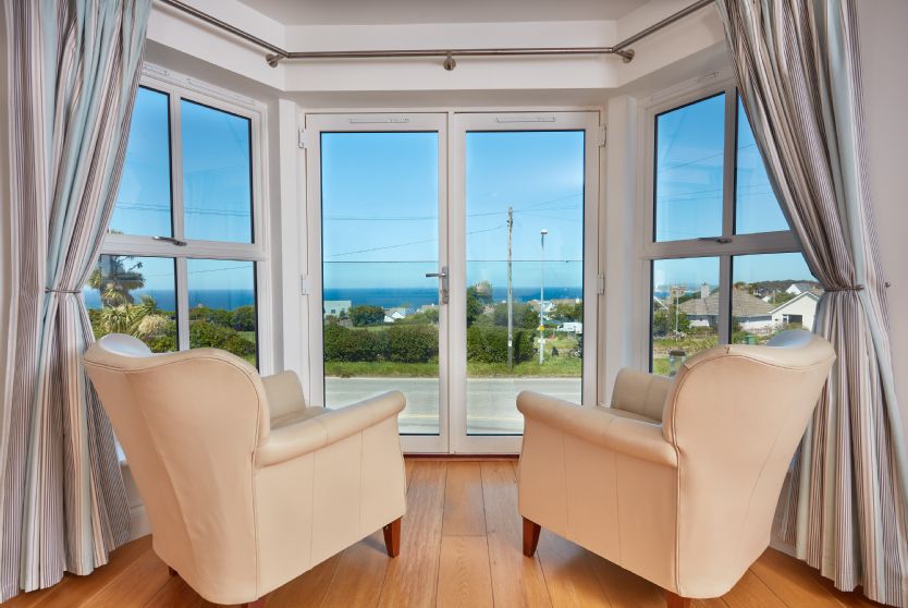 Self Catering Cottage Holidays at 4 Four Seasons