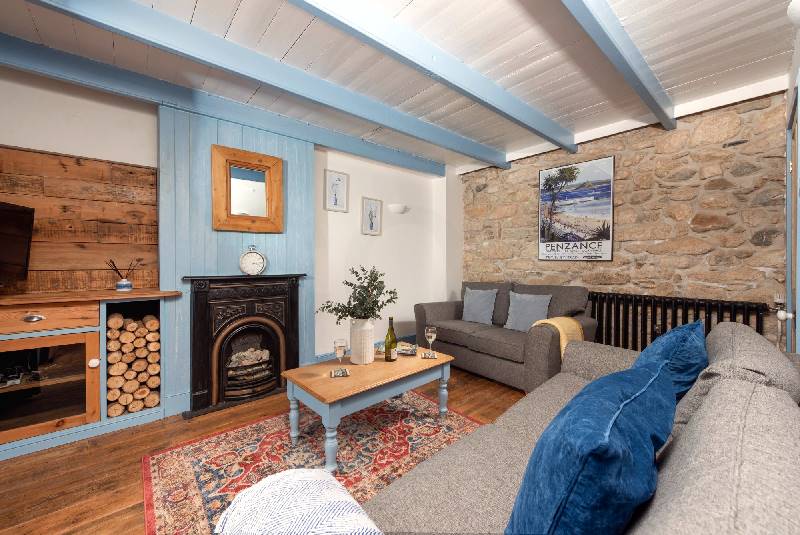 Self Catering Cottage Holidays at Saffron Cottage