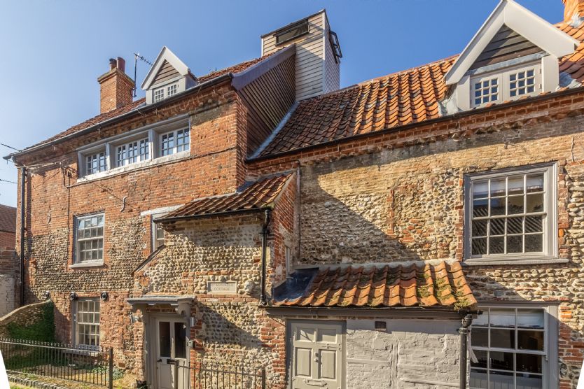 Click here for more about St Michaels Cottage