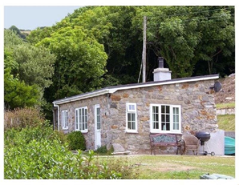 Self Catering Cottage Holidays at Hen Felin Isaf