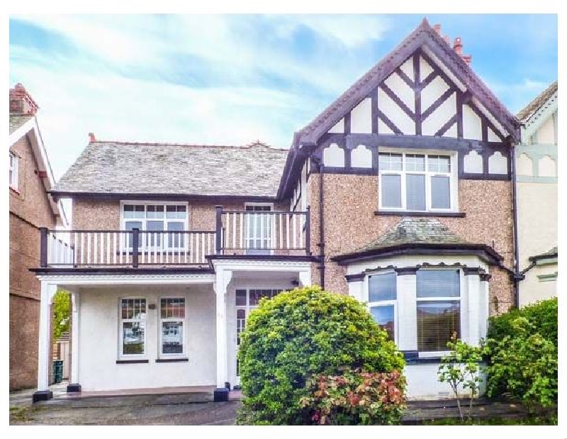 Self Catering Cottage Holidays at Garden Apartment