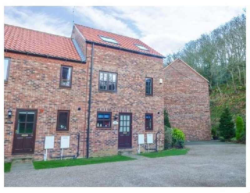 Self Catering Cottage Holidays at Waters Edge