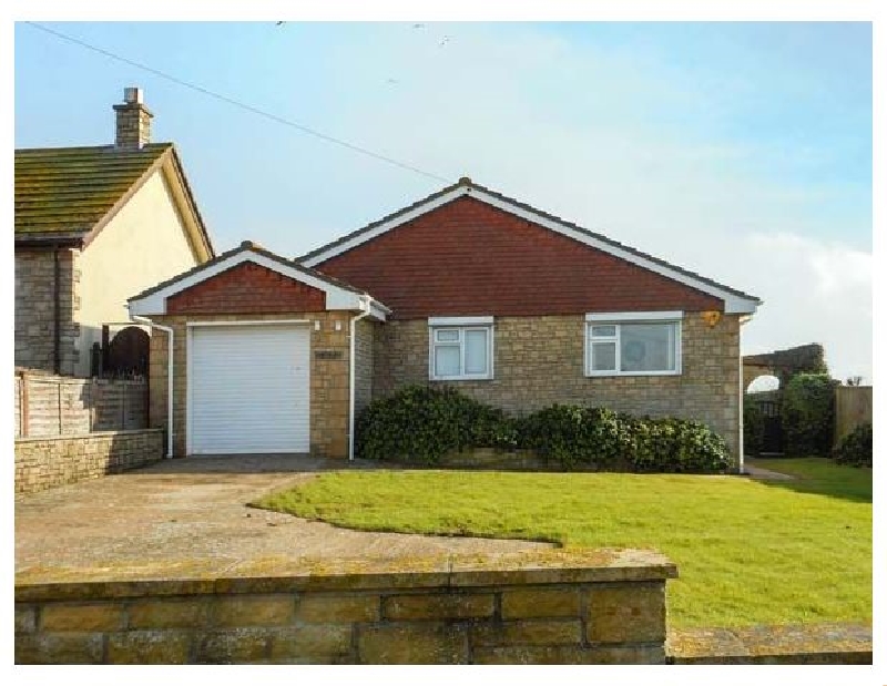 Self Catering Cottage Holidays at Linden Lea
