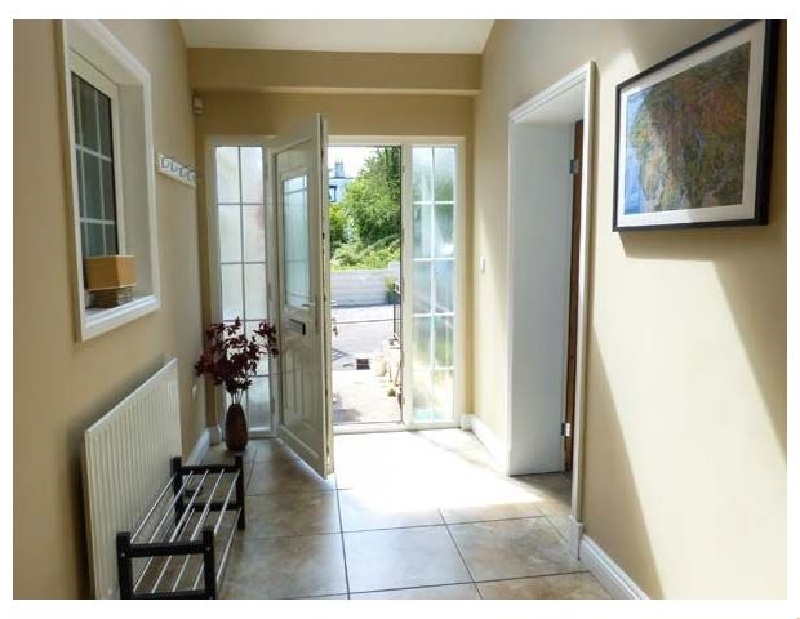 Self Catering Cottage Holidays at White Gables