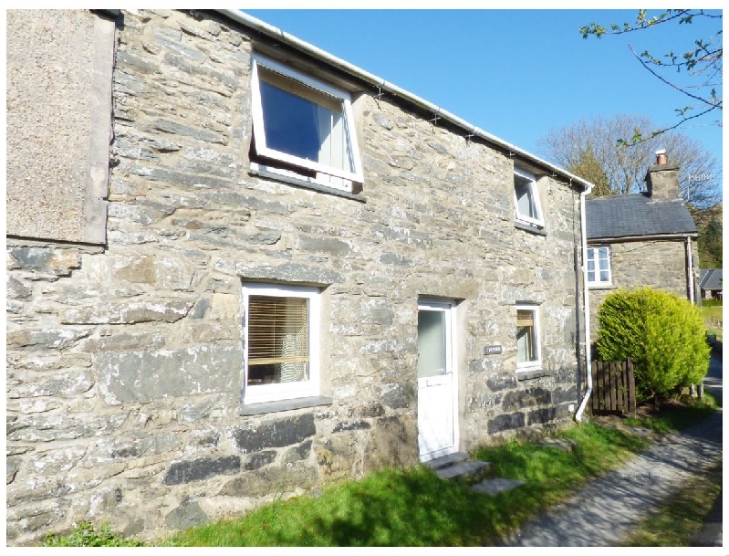 Self Catering Cottage Holidays at Ty Cynon
