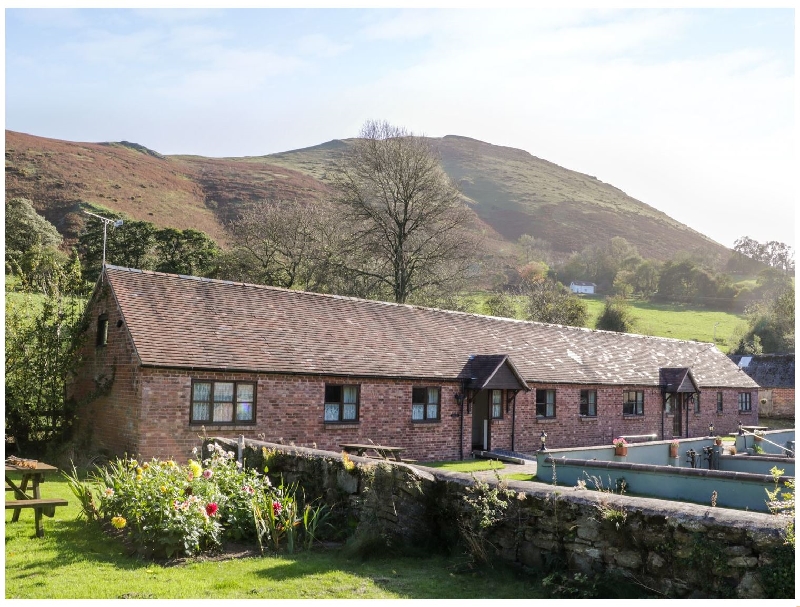 Self Catering Cottage Holidays at Caradoc