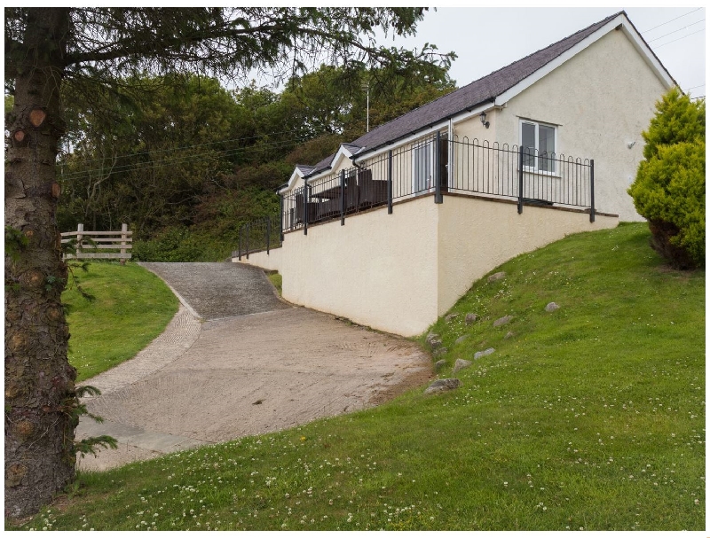 Self Catering Cottage Holidays at Hen Felin Uchaf