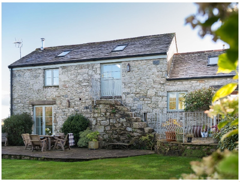Self Catering Cottage Holidays at The Barn at Little Resugga