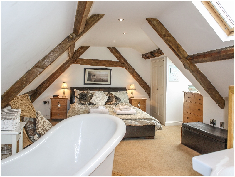 Click here for more about Sea Shanty