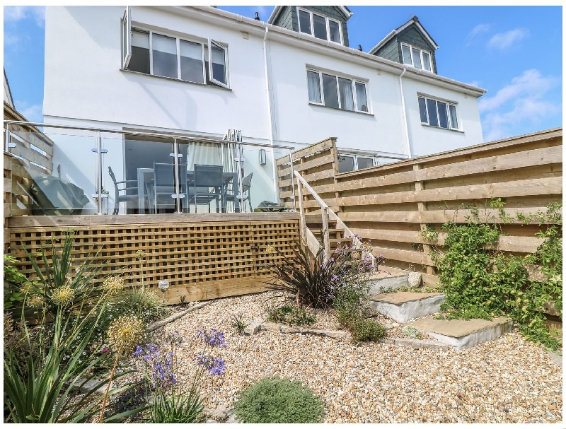 Click here for more about Gwelavon