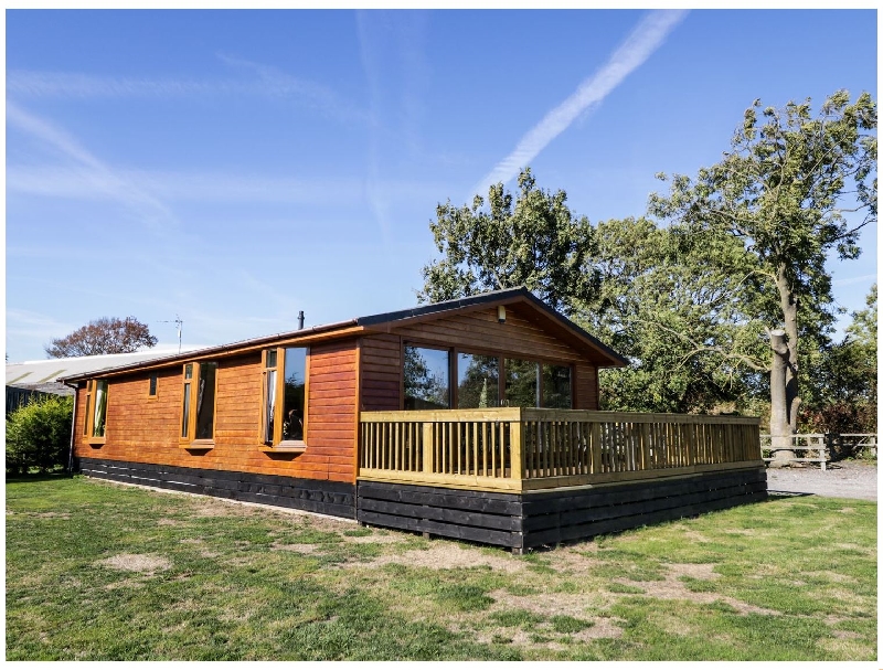 Self Catering Cottage Holidays at Ash Tree Lodge