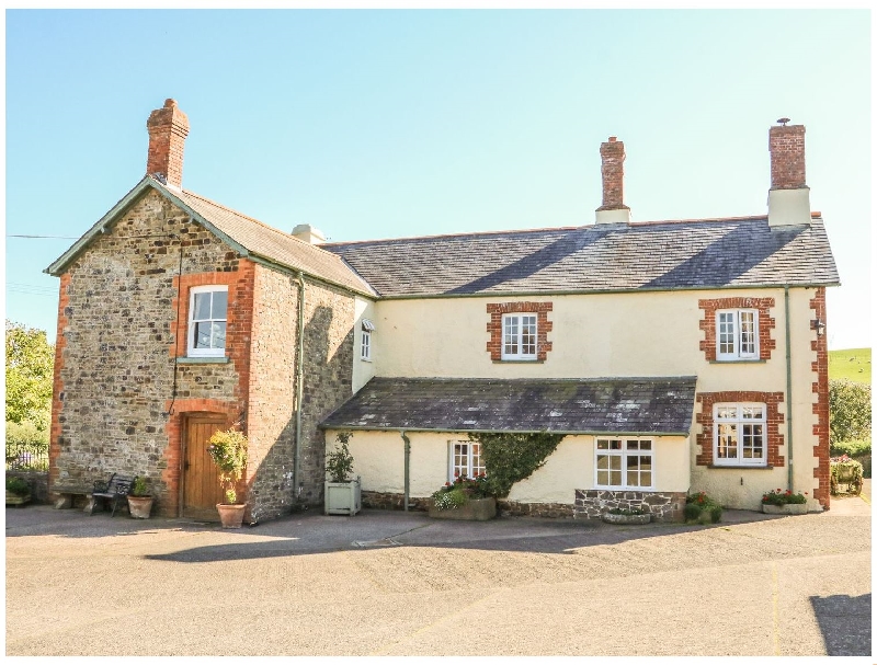 Click here for more about Greendown Farmhouse