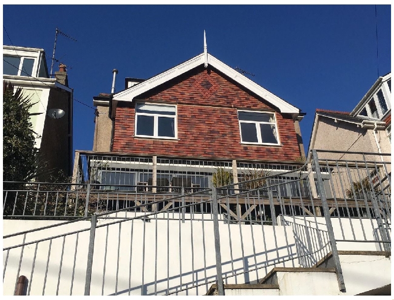 Self Catering Cottage Holidays at Burleigh
