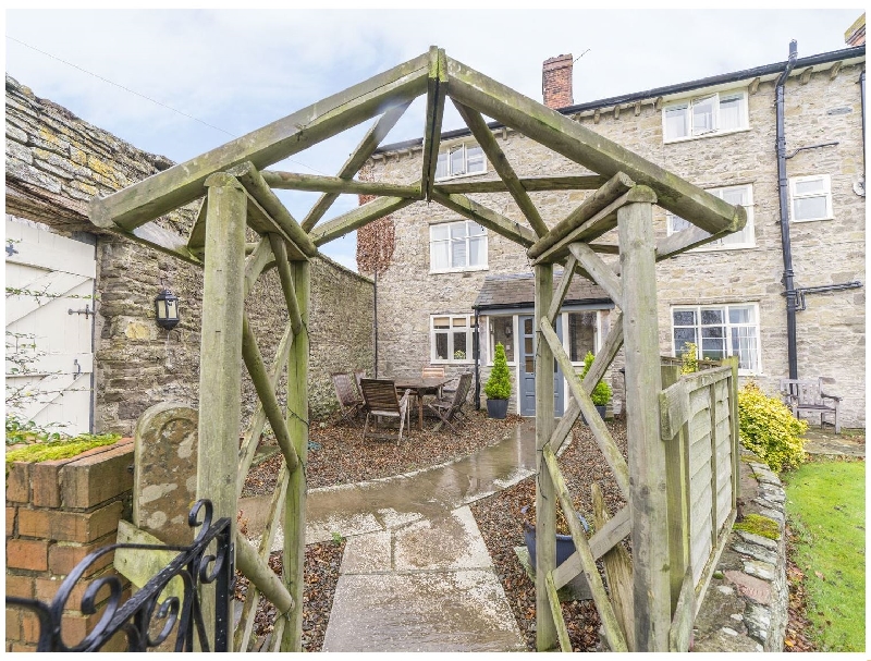 Self Catering Cottage Holidays at Rowton Manor Cottage