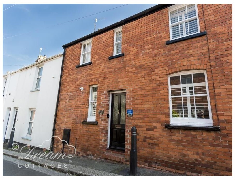 Self Catering Cottage Holidays at Pixie Cottage