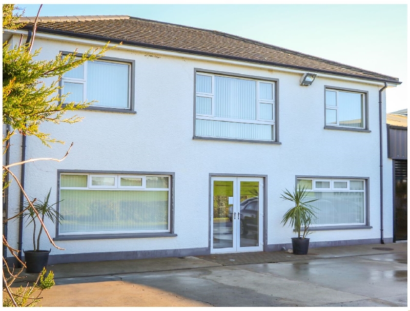 Self Catering Cottage Holidays at Hawthorne View Apartment