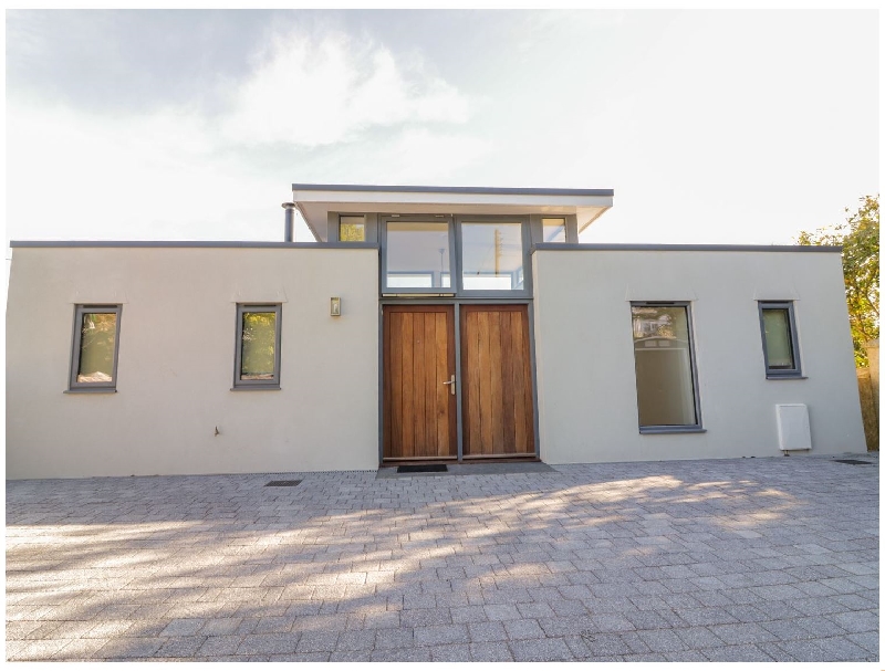 Self Catering Cottage Holidays at Moon Lizard