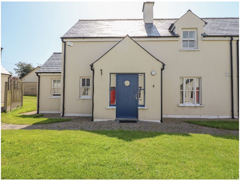 Self Catering Cottage Holidays at 8 An Seanachai Holiday Homes
