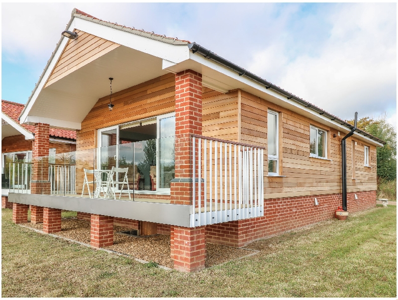 Self Catering Cottage Holidays at Cabin Two