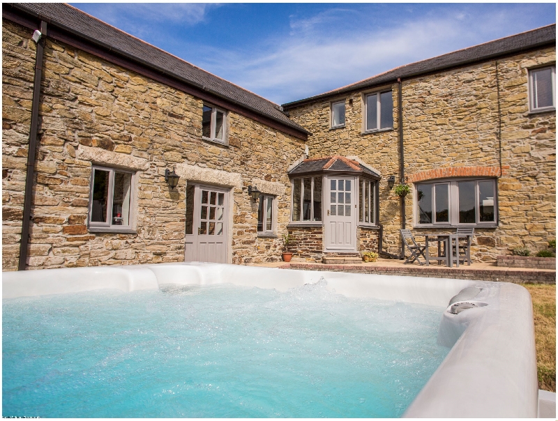 Self Catering Cottage Holidays at Five Elements Farmhouse