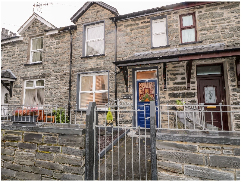 Self Catering Cottage Holidays at Yr Adfa (The Retreat)